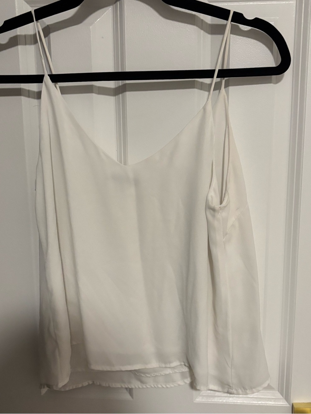 Fashion Nova V-Neck White Spaghetti Strap Cami Top - Picture 4 of 6